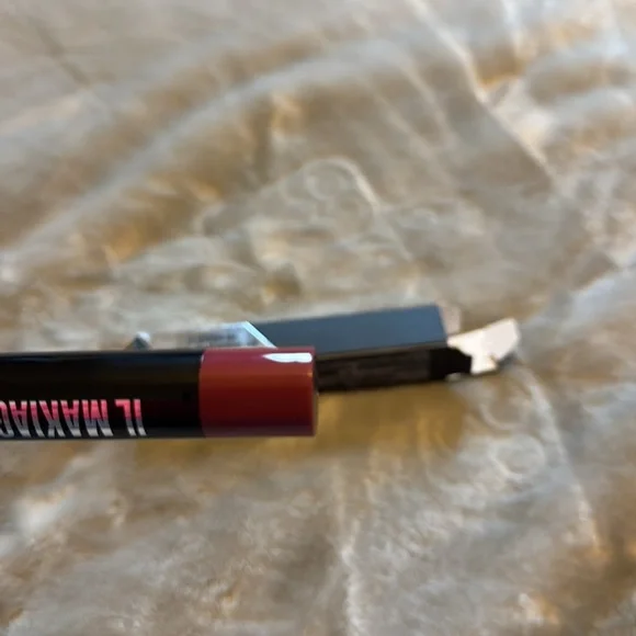 IL Makiage Rave sheer lip color. NIB - Picture 3 of 3